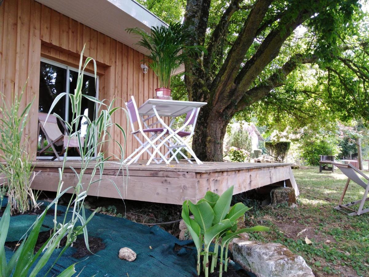 Le Chalet Du Bord De L'Eau Sainte-Terre Екстер'єр фото